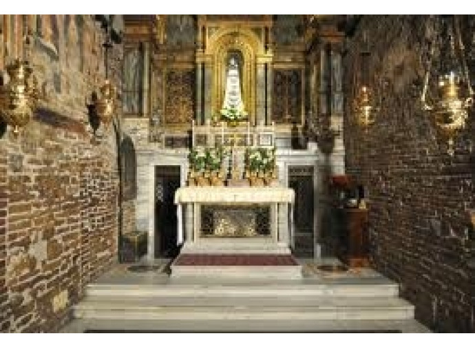 La casa di Maria nella Basilica di Loreto La casa di Maria nella Basilica di Loreto