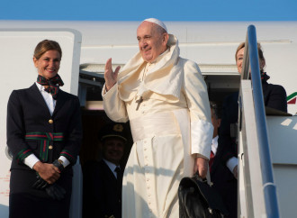 Mozambico, arriva il Papa “onorato” da “attacchi” Usa