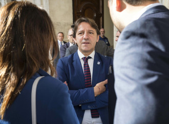 Bonus, quei furbetti che imbarazzano Pd e M5S