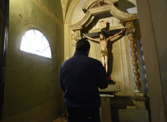 “Dateci la Messa di Pasqua”. Indovina chi sale in cattedra?
