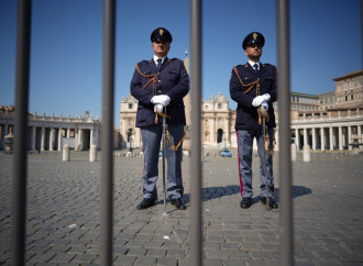 Andare lo stesso a Messa: la Chiesa non tratti con lo Stato