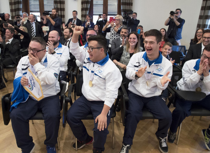 Premiazione di atleti con sindrome di Down