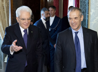 Tocca a Cottarelli, ma è già campagna elettorale