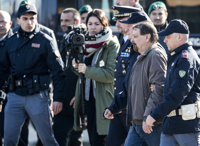 L'arrivo di Cesare Battisti a Roma