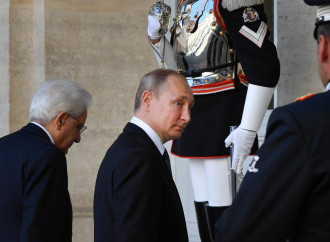 Filo-Usa, ma amica di Putin: l'Italia vuole il Mediterraneo