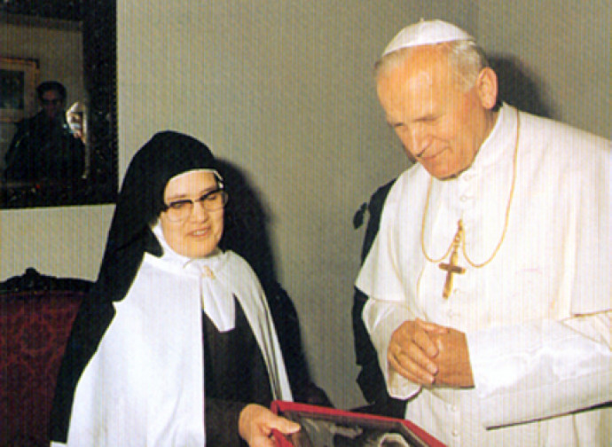 Suor Lucia con Giovanni Paolo II