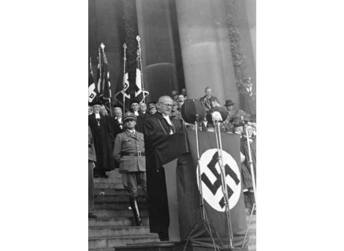 Un pastore protestante ad una manifestazione nazista