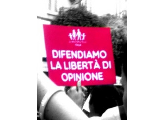 Se appendi un volantino della Manif sei "fascista"