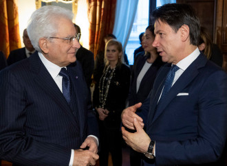 Prigionieri di Mattarella e Conte