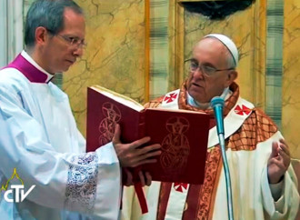 Il Papa conferma Guido Marini cerimoniere