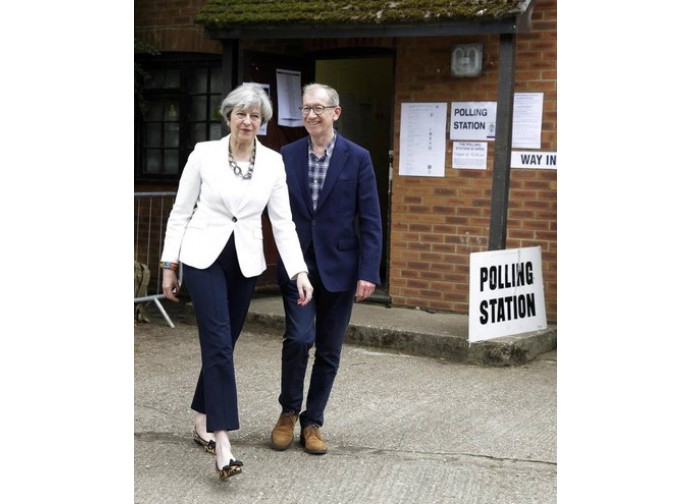 Theresa May al seggio