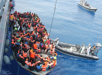 Spagna e Ong: come far solidarietà nei porti altrui