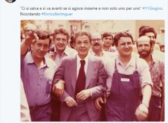 La metamorfosi di Delrio: dal saio dossettiano all'eskimo