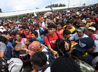 Carovana di migranti bussa alle porte delle elezioni Usa