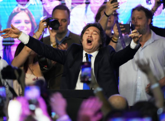 Il partito di Milei vince in Argentina e la rivoluzione continua