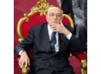 Scacco
al re Giorgio
(Napolitano)
