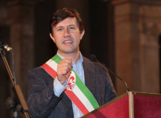 Firenze, il sindaco riconosce la genitorialità a 5 coppie omosex