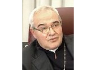 «Parlano di ponti e nella Chiesa mettono i muri»