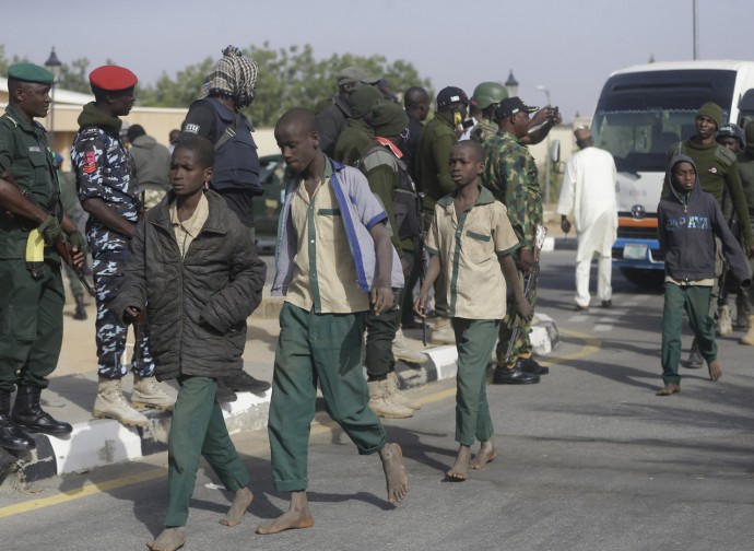 Nigeria, liberazione di studenti presi in ostaggio da Boko Haram