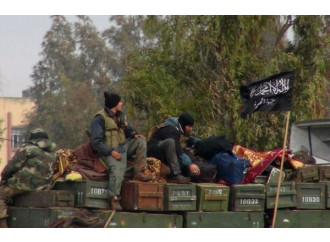 Al Nusra rapisce un frate in Siria per allearsi
con l'Isis