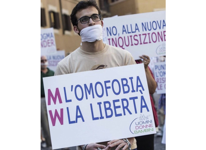Contro la legge sull'omofobia Contro la legge sull'omofobia
