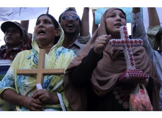 «Noi famiglie cristiane del Pakistan, schiavi nelle fornaci»