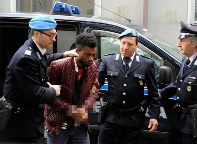 L'arresto del presunto omicida L'arresto del presunto omicida