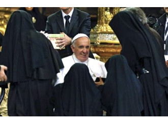 Preghiera, clausura, monasteri e tentazioni:  le regole