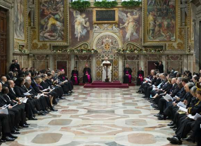 Papa Francesco, discorso al corpo diplomatico