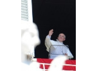 Il Papa ai giovani: poveri, cioè liberi dalle cose