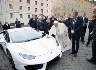 La Lamborghini del Papa