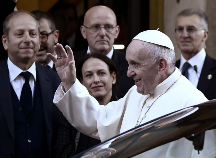 Papa Francesco alla sede del Messaggero Papa Francesco alla sede del Messaggero