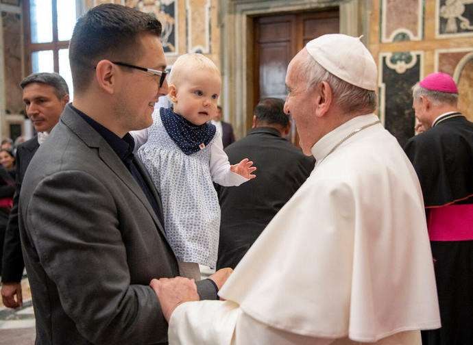 Il Papa all'udienza per il convegno Yes to LIfe