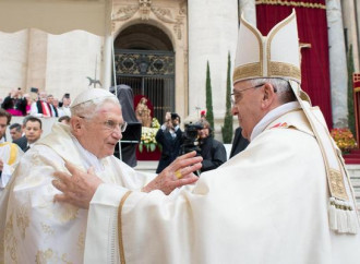 Benedetto XVI, Francesco e il giallo della lettera