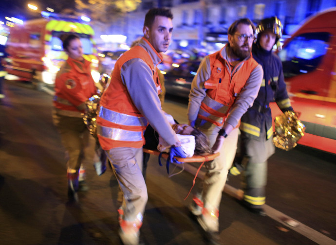 L'attacco jihadista a Parigi del 2015 (AP)