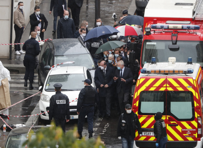 Parigi, sul luogo dell'attentato Parigi, sul luogo dell'attentato