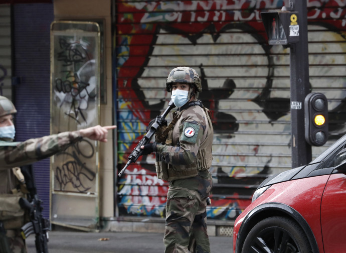 Parigi, ancora misure anti-terrorismo