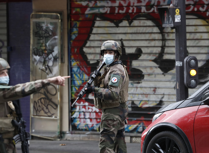 Parigi, ancora misure anti-terrorismo Parigi, ancora misure anti-terrorismo