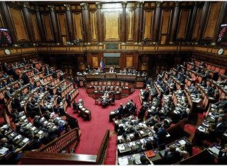 Deputati col bonus, il problema è il welfare per tutti