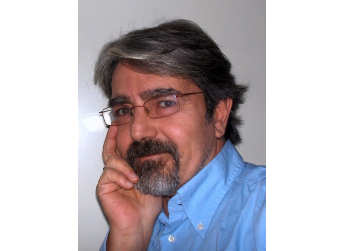 Fabio Nestola, consigliere dell’associazione “Adiantum”, presidente della Federazione Nazionale Bigenitorialità. Fabio Nestola, consigliere dell’associazione “Adiantum”, presidente della Federazione Nazionale Bigenitorialità.