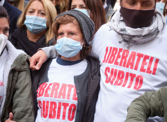 Libia: la Turchia libera i suoi marinai, l'Italia no