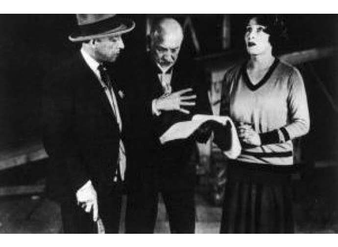 Pirandello dirige Marta Abba e Lamberto Picasso ne La nuova colonia, 1928. Pirandello dirige Marta Abba e Lamberto Picasso ne La nuova colonia, 1928.