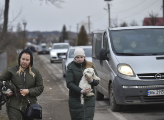 La Polonia accoglie i rifugiati ucraini, l'Ue la punisce