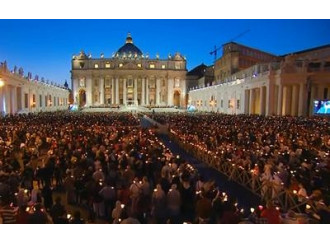 Pregare
per il Sinodo,
testimoniare Cristo