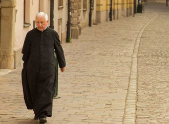 Basta mettere in discussione il celibato dei preti