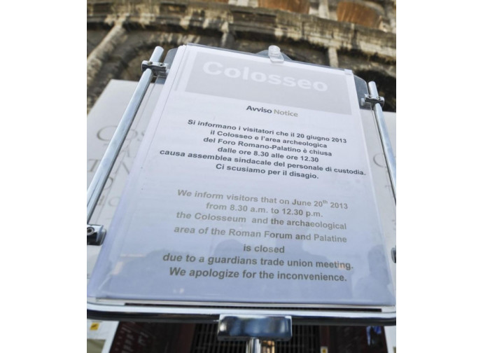 L'annuncio dell'assemblea al Colosseo