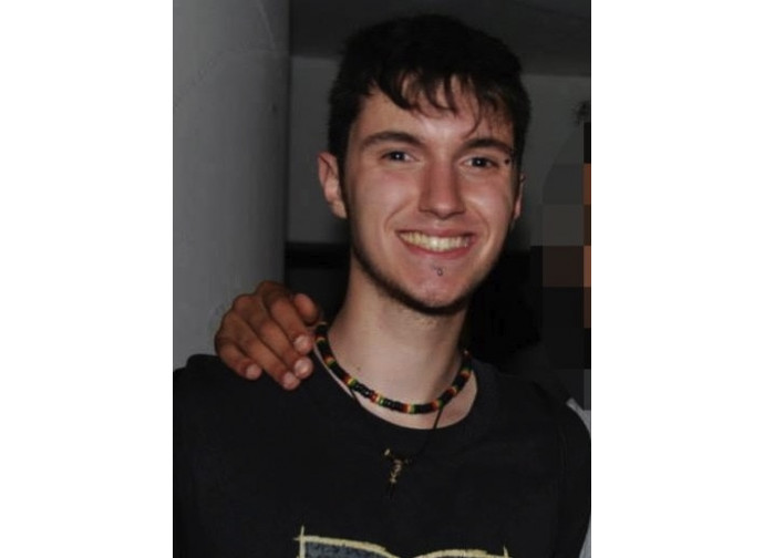Ismaele, il ragazzo ucciso dai due amici albanesi Ismaele, il ragazzo ucciso dai due amici albanesi