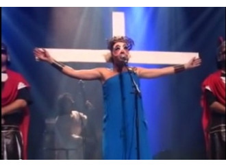 Sanremo blasfemo e gay, diffida al Festival