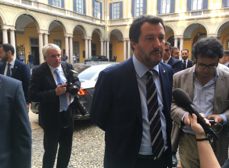 Il gioco di Salvini: una politica dei due forni