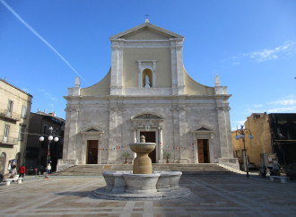 San Benedetto del Tronto: la contemplazione non va in ferie